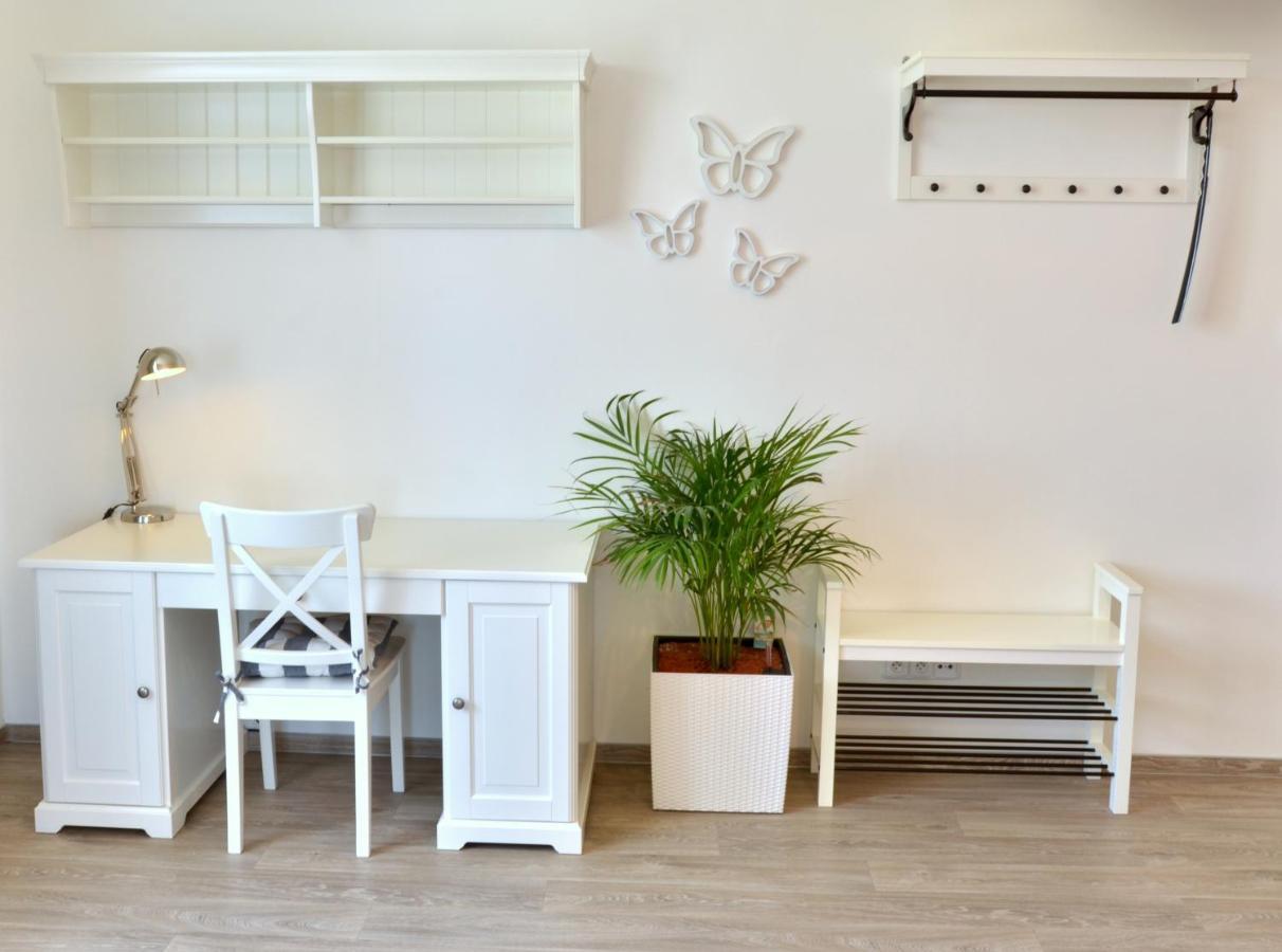 Apartmány Vila Mánička Kácov Exterior foto